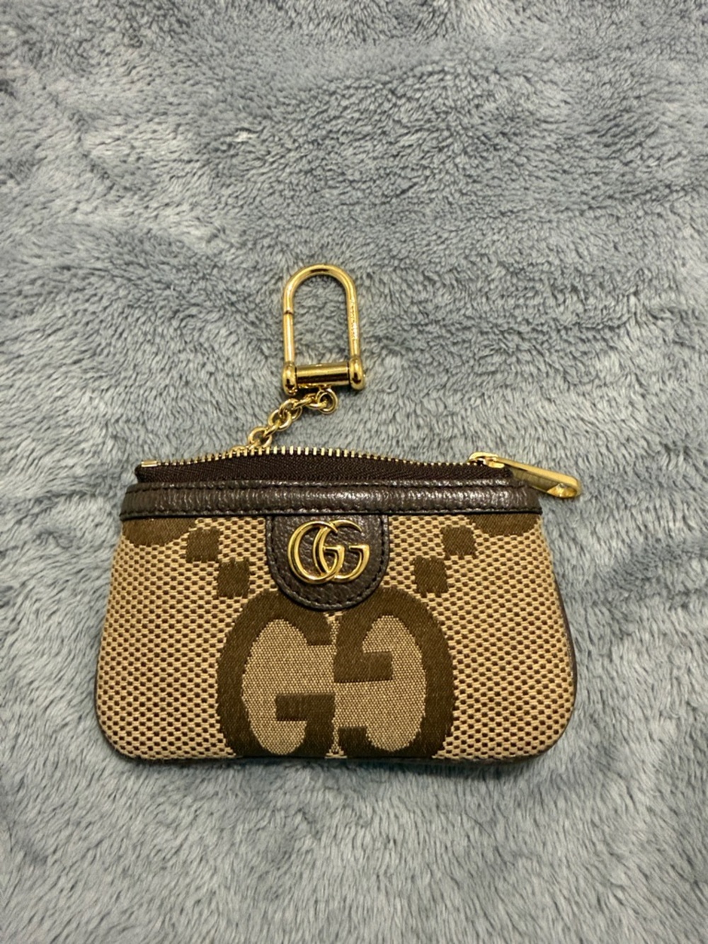 Gucci GG card/coin holder. Keychain